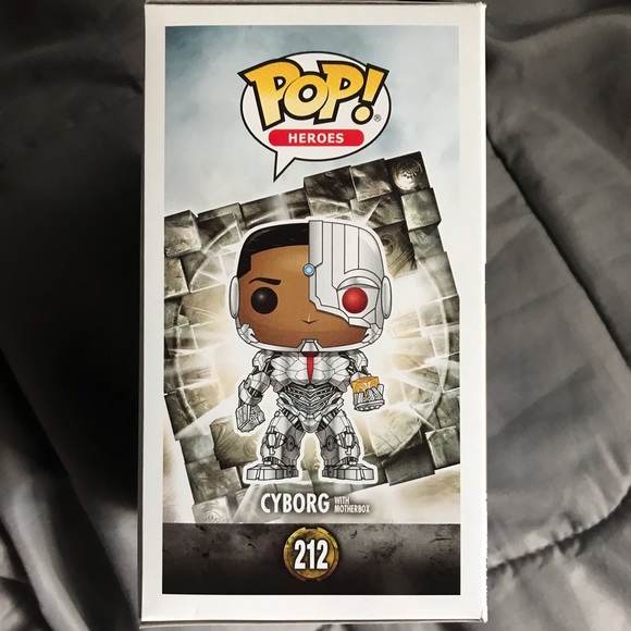 Funko pop Justice league Cyborg and Motherbox - Picture 4 of 4